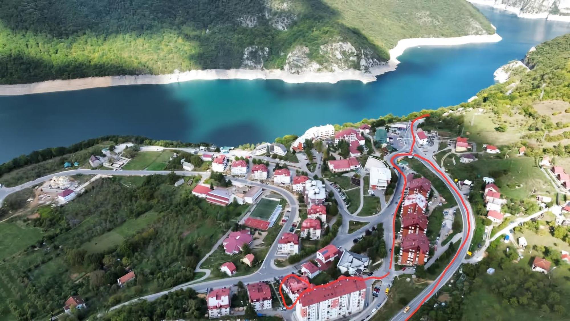 Apartman Pavle Плужине Екстериор снимка